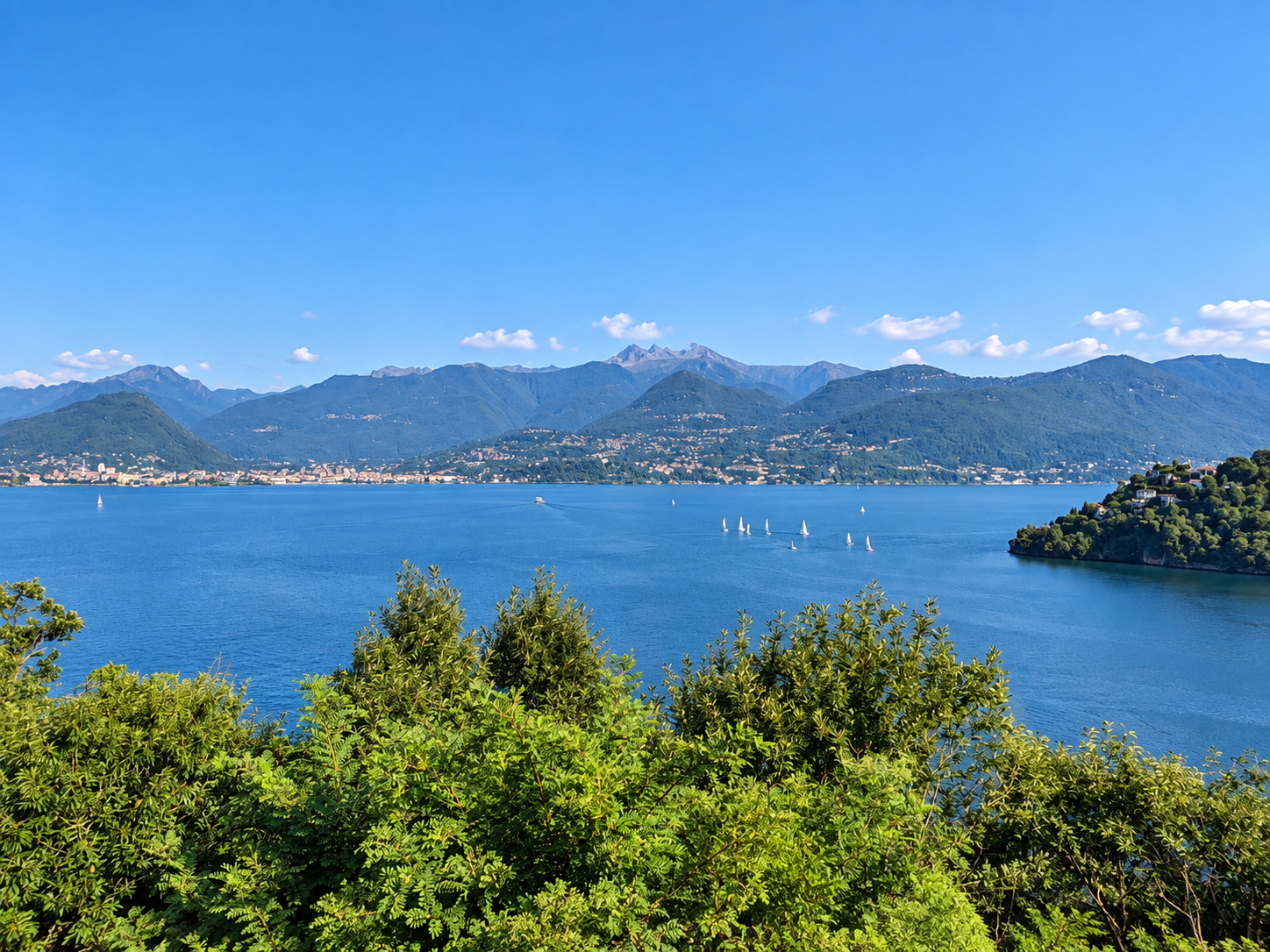 Panorama über den See